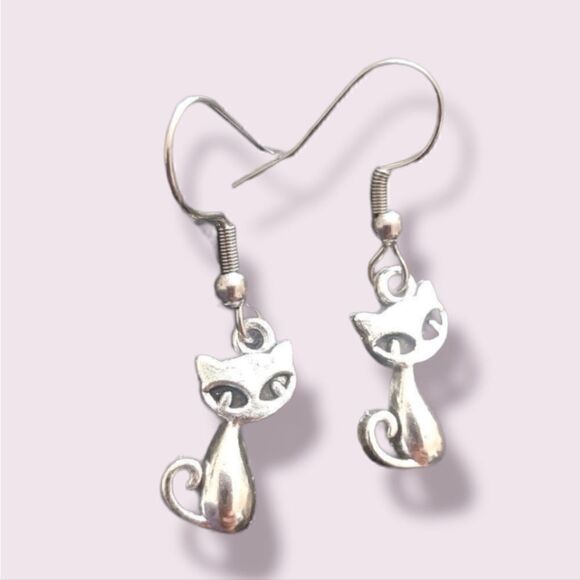 Kitty Cat Earrings - Picture 7 of 7